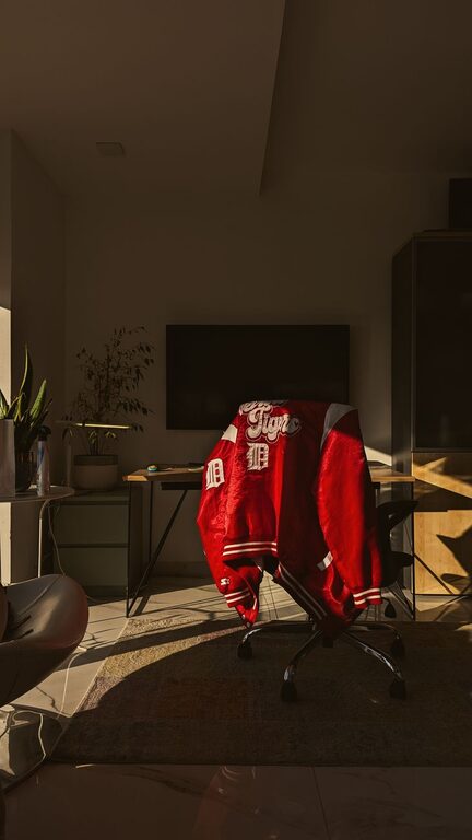 Tips for Creating a Cozy and Inviting Home Office Space